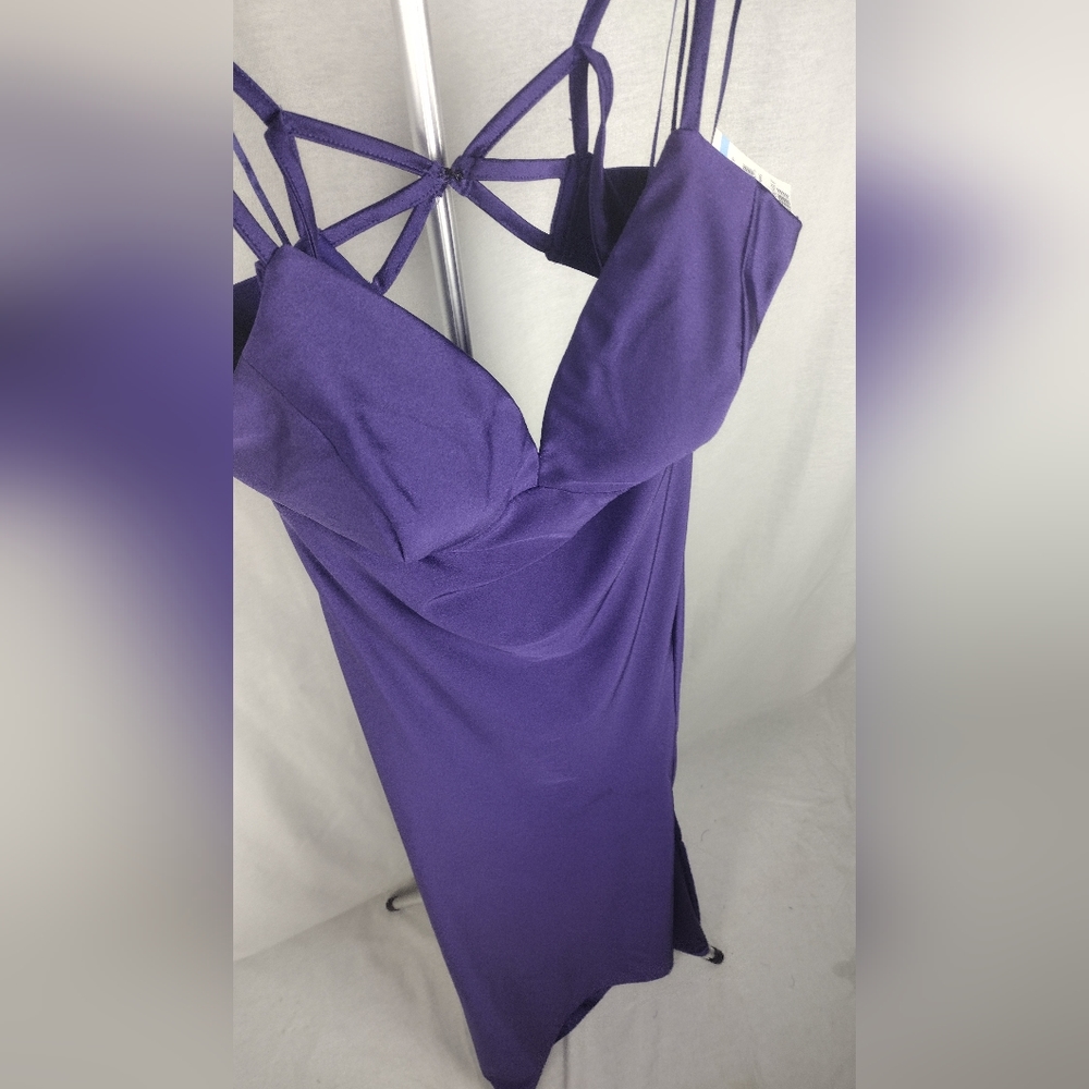 Morgan & Co Power Sateen Slim Hi Slit Deep V Ruched & Strappy Back Size 7 NWT - Picture 7 of 12